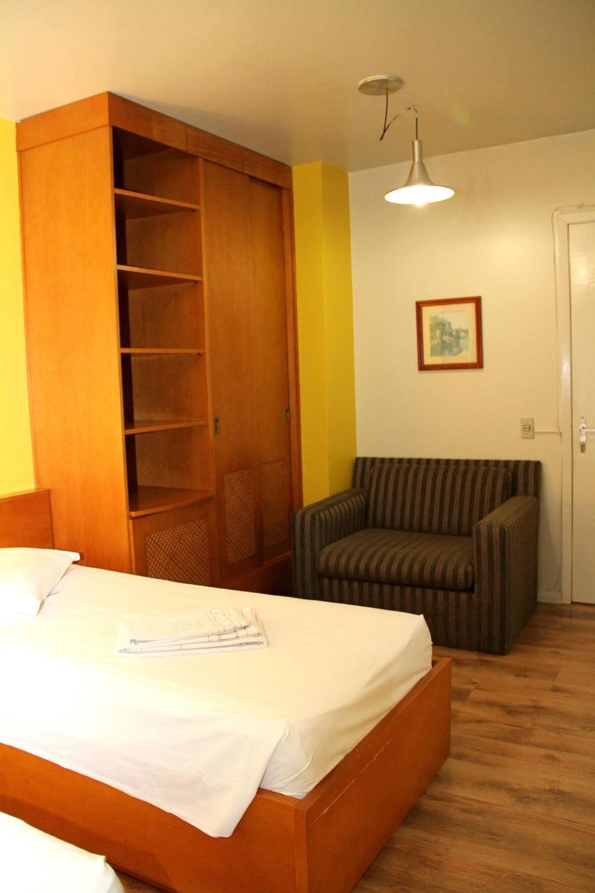 Hotel Lar Residence Porto Alegre Buitenkant foto